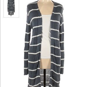New with Tag Doe and Rae Large Long Cardigan